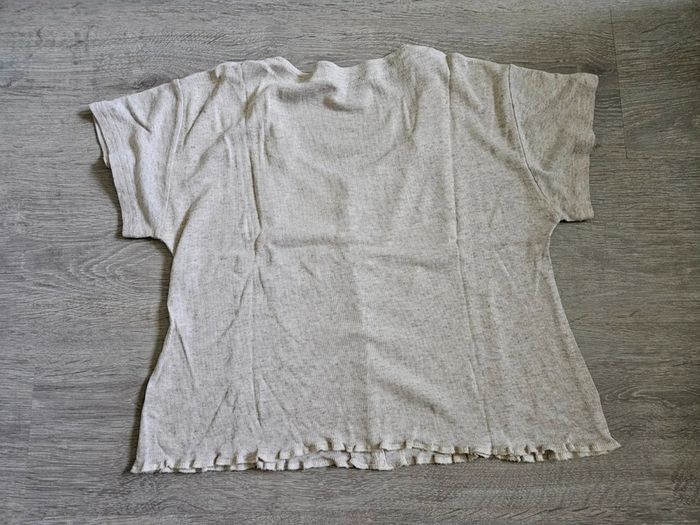 T-shirt femme très bon état sans manche - photo numéro 2