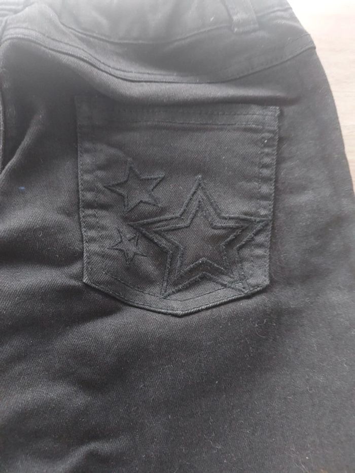 Pantalon noir - photo numéro 3