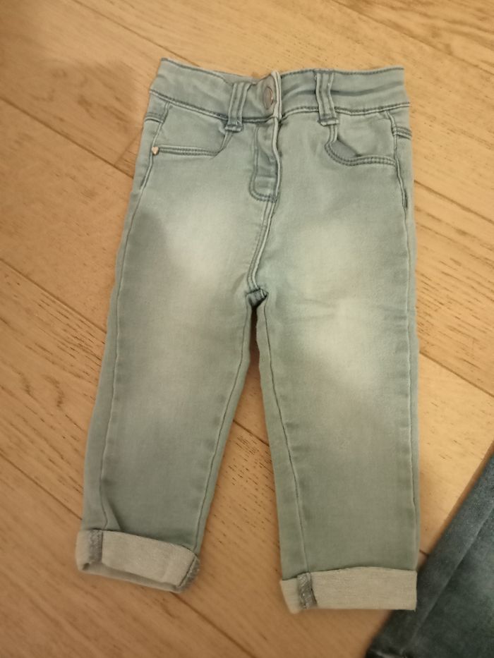 Lot de trois jeans 12mois - photo numéro 4