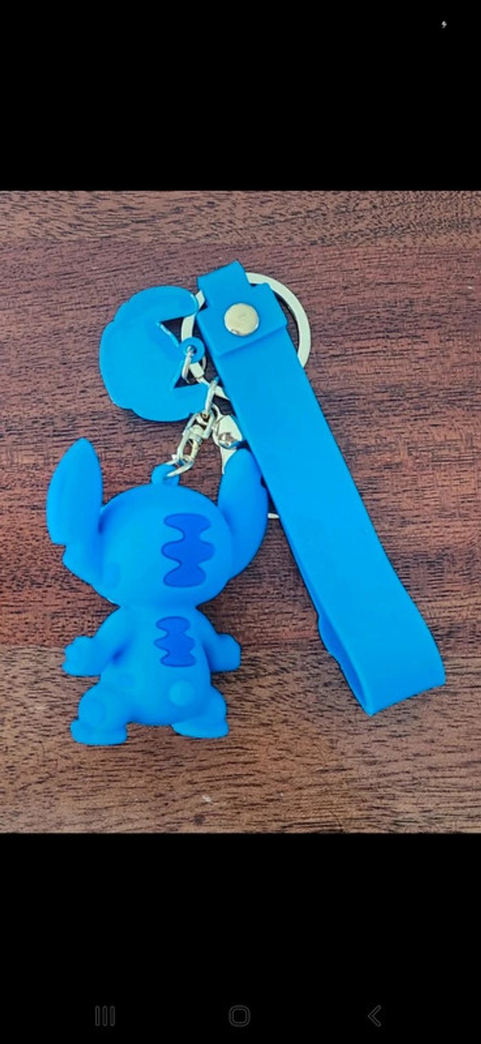 Porte-Clés Stitch Bleu & Or - photo numéro 2