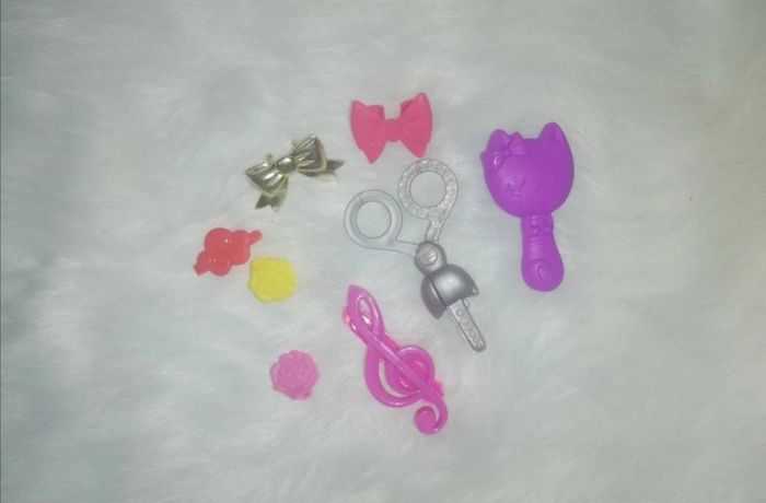 Poupée coiffure magique - photo numéro 4