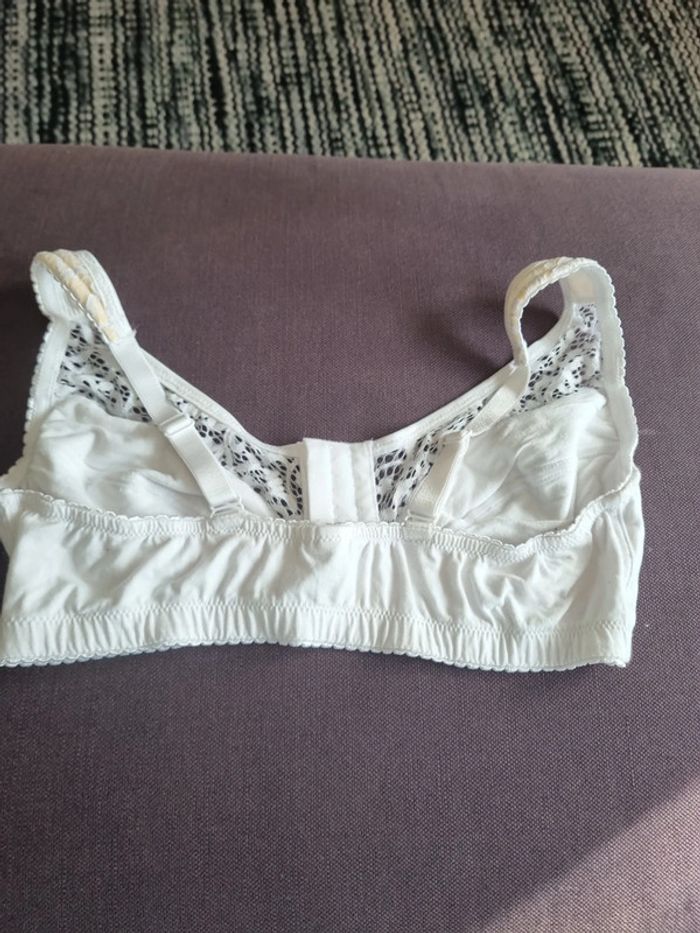 Soutien gorge neuf ouverture sur le devant - photo numéro 4