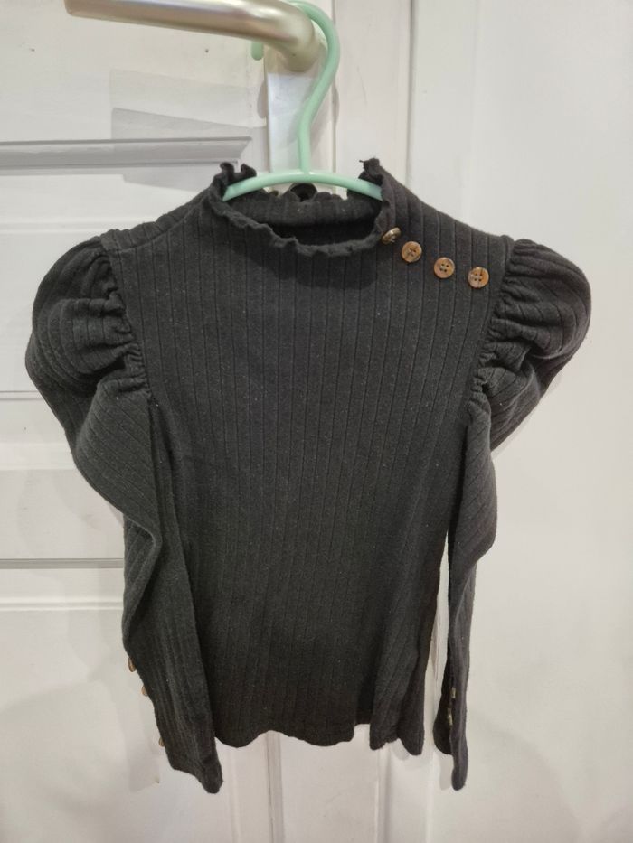 Lot de 9 tee shirt manches longues 4 ans (diverses marques) - photo numéro 7