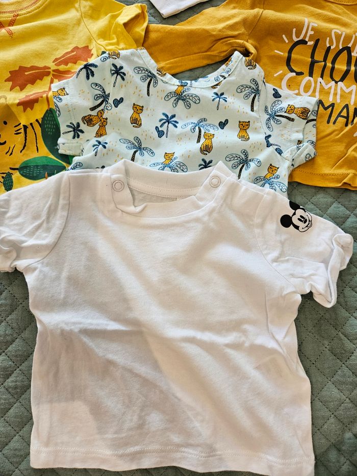 Lot 6 tshirts, 2 manche longue 4 manche courte - photo numéro 4