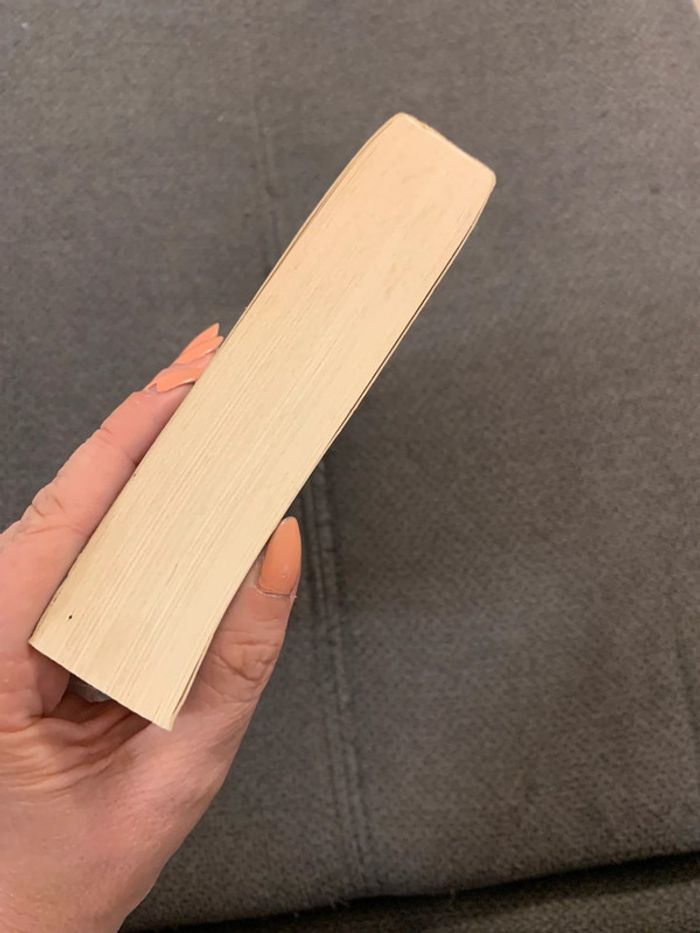 Livre l’analphabète qui savait compter Jonas Jonasson - photo numéro 3