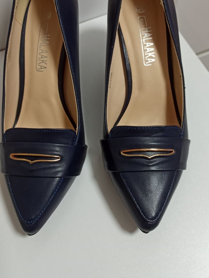 Escarpins bleu marine Neuf - photo numéro 9