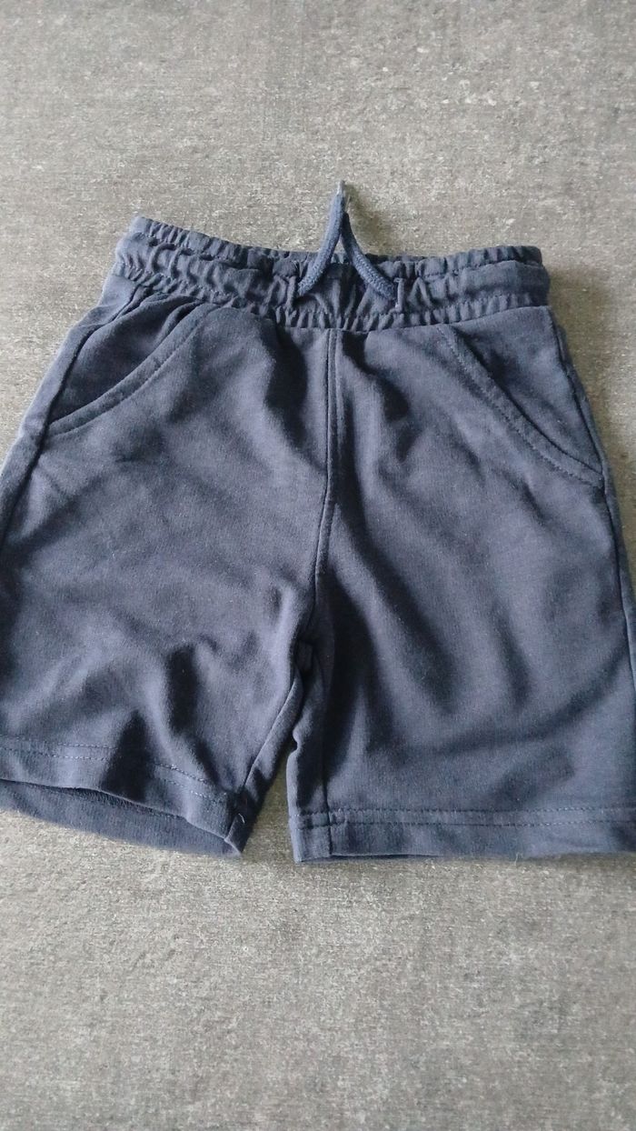 Shorts 4 ans - photo numéro 5