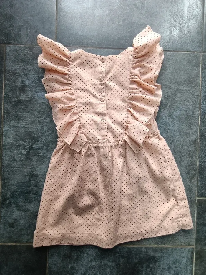 Jolie robe - photo numéro 3