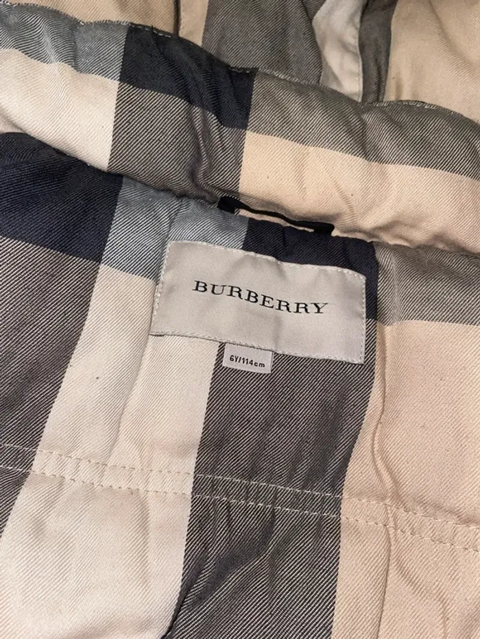 Veste sans manches Burberry t 6 ans (lire annonce ) - photo numéro 5