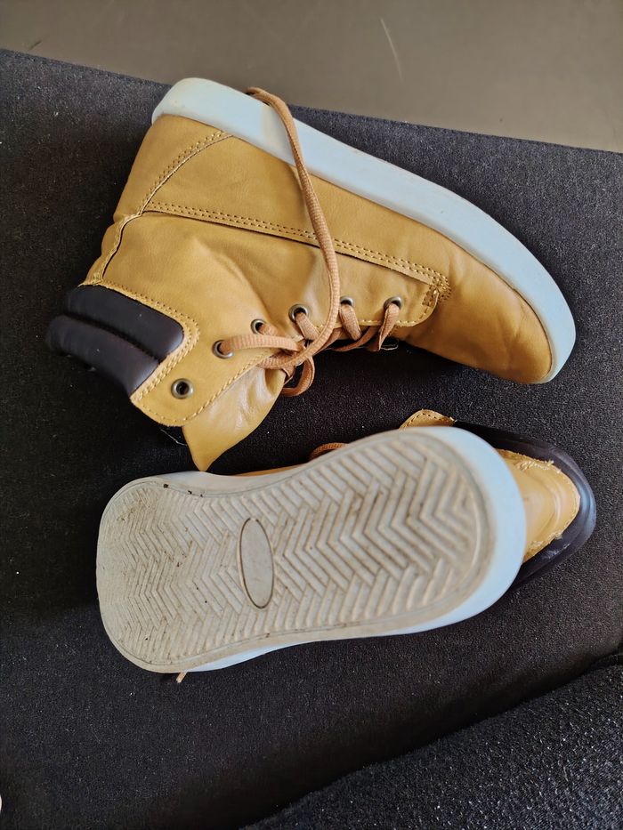 Chaussure - photo numéro 2