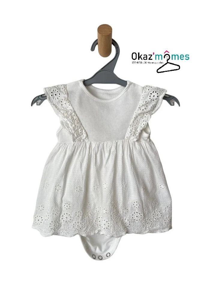 Robe d’été blanche à body intégré - H&M 62cm (2-4 mois)