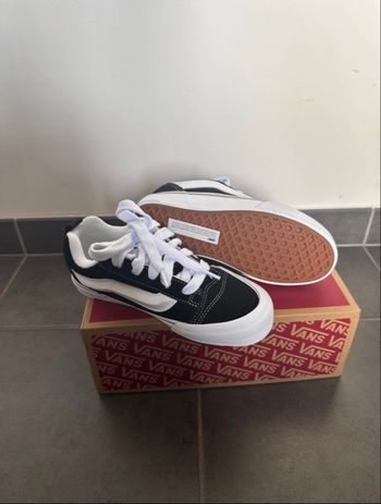 Vans Knu Skool