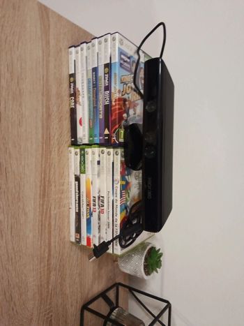 Lot kinect et 16 jeux xbox360