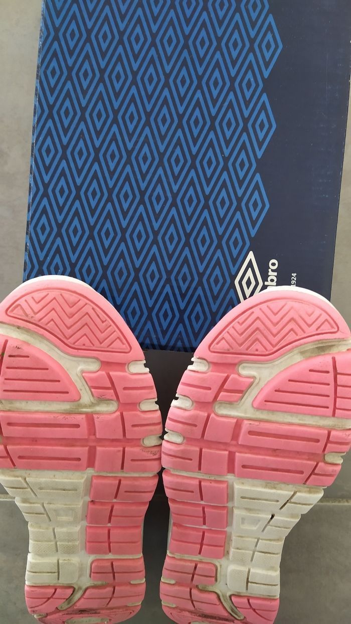 Baskets Umbro fille en 35 - photo numéro 10