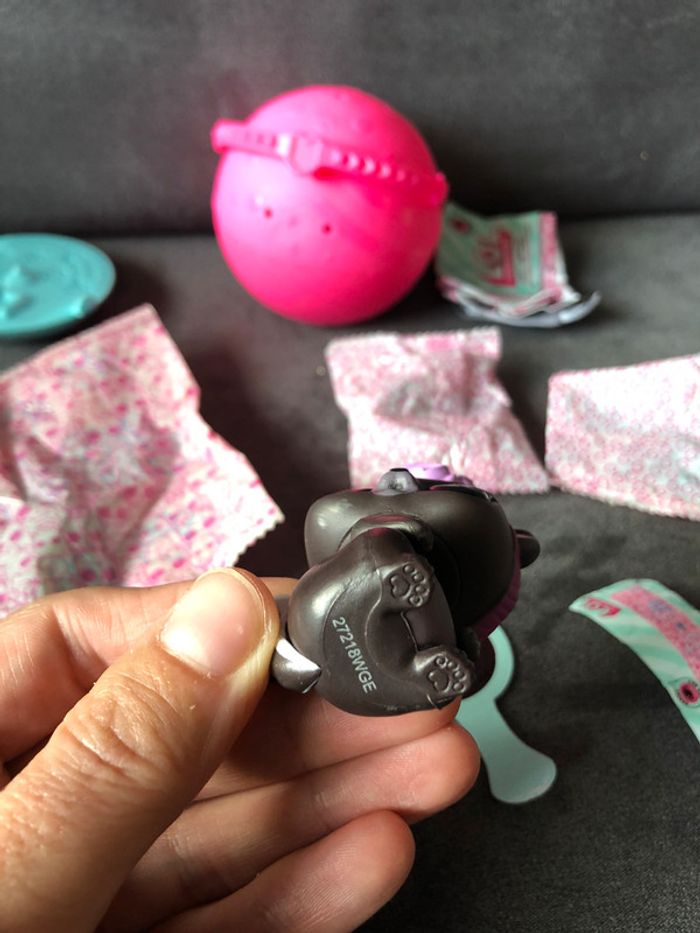 LoL surprise Miss Skunk pet - photo numéro 5