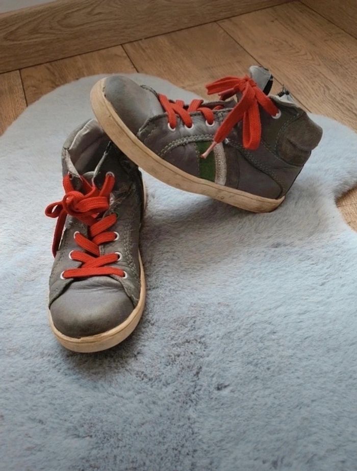 Chaussures montantes grises Acebo's pointure 30 - photo numéro 2