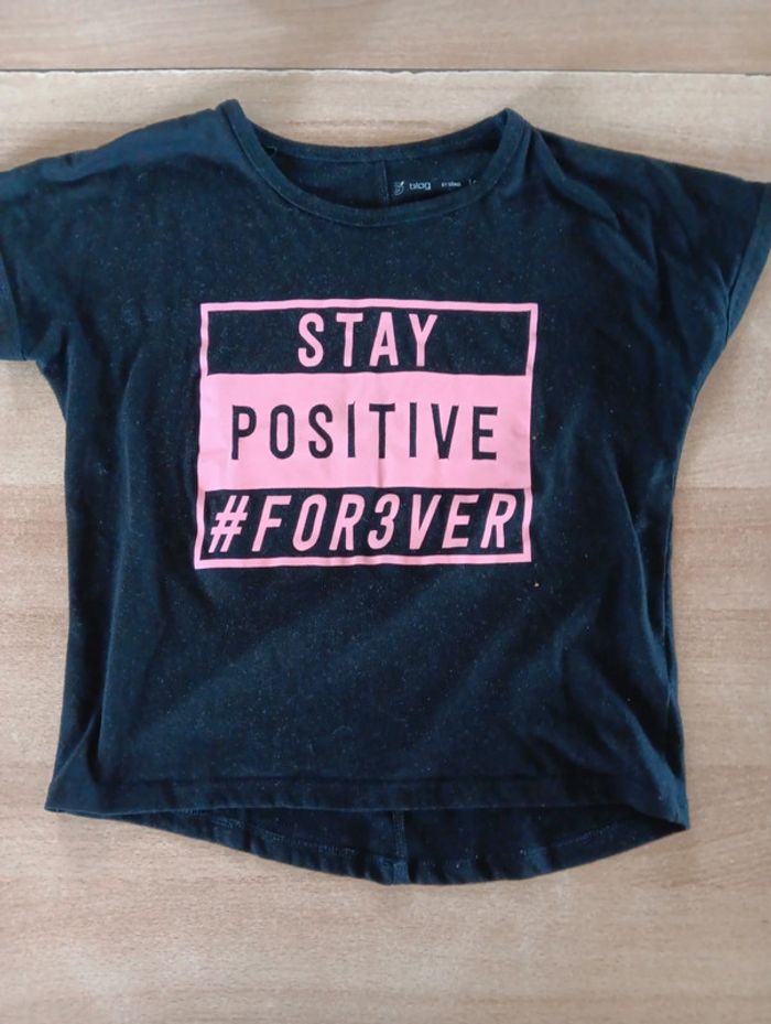 Tee shirt manches courtes