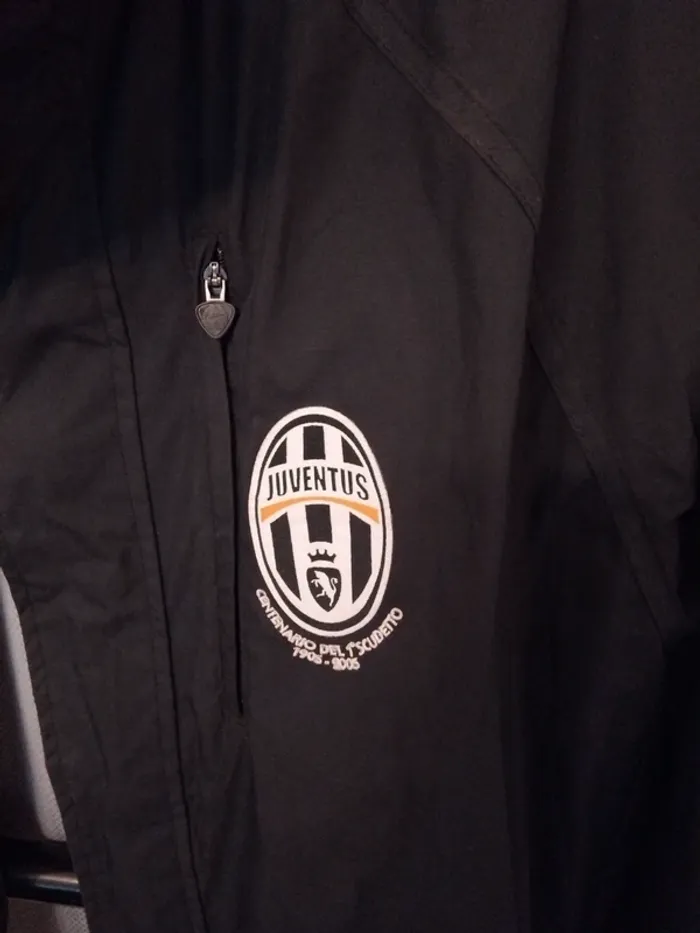 Veste jaquette coupe-vent unisexe de Juventus marque Nike, noire et légère. - photo numéro 4