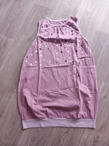 Robe sans manches