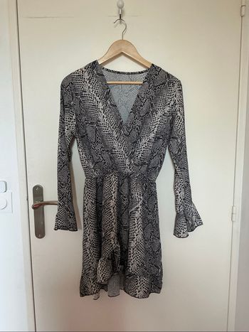 Robe porte-feuille