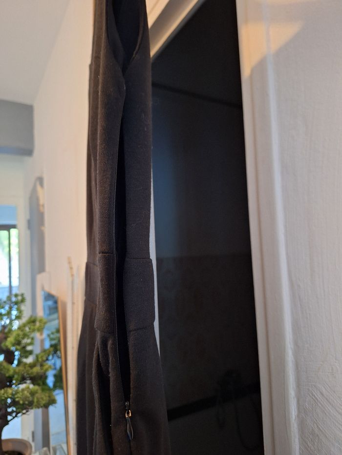 Robe noir - photo numéro 3