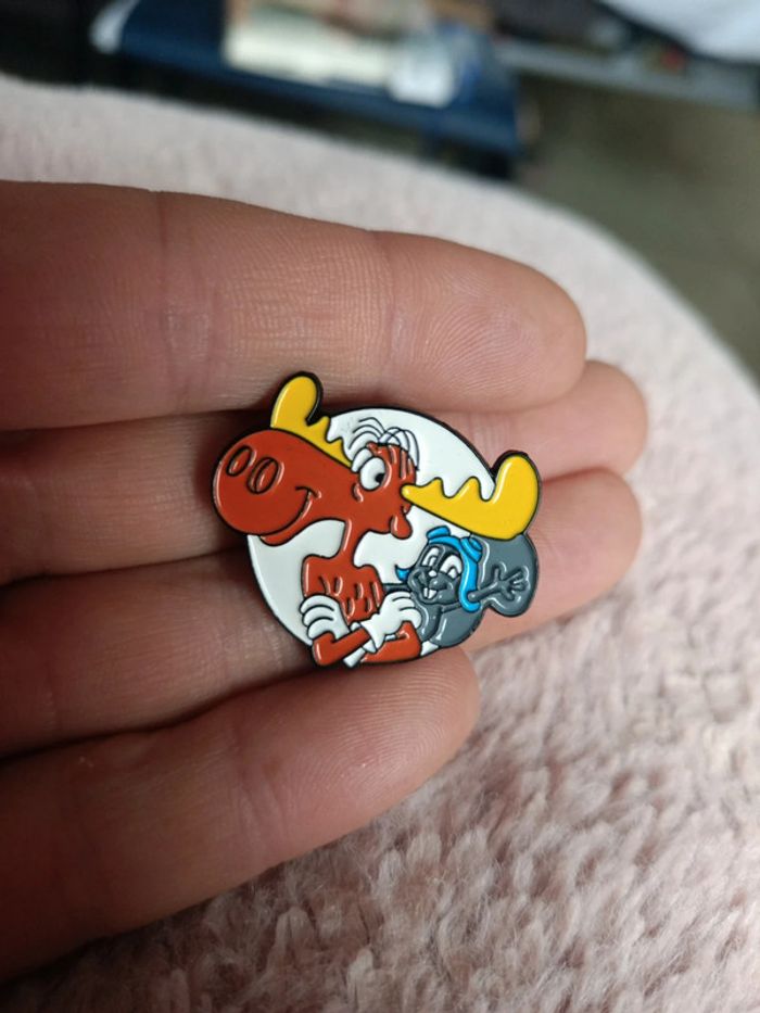 Pins Rocky et Bullwinkle neuf - photo numéro 2