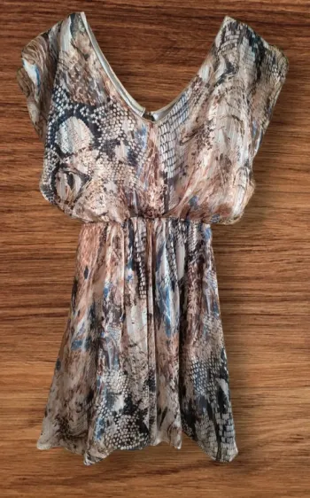 🐍 Robe fluide imprimé serpent – Taille M 🐍