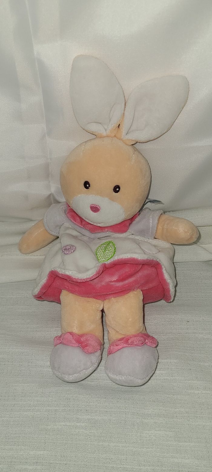 DOUDOU PELUCHE LAPIN NOUNOURS robe blanc rose mauve vert fleur - photo numéro 2
