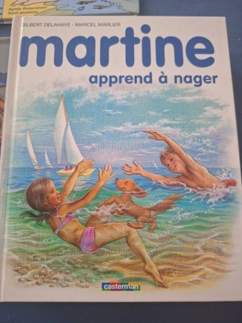 Livre Martine apprend à nager