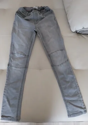 Jean 12 ans