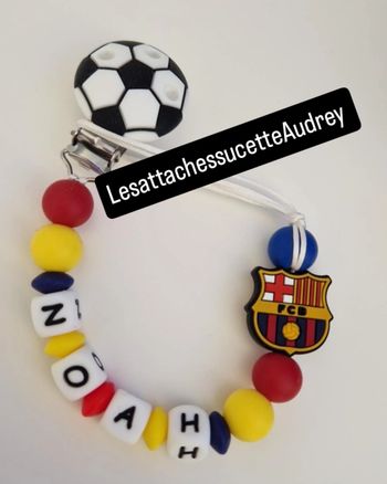 Attaches tetines en silicone  le barca