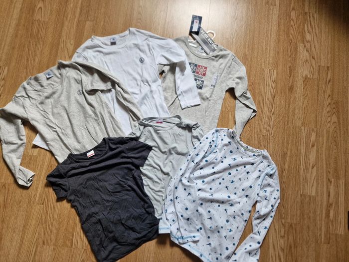 Lot de t-shirt petit bateau