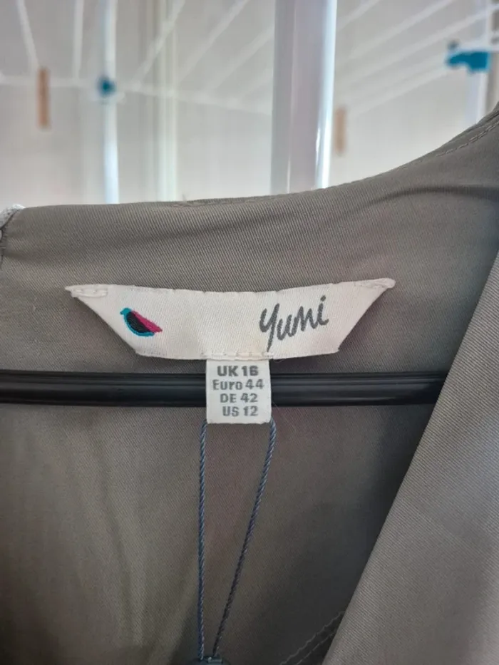 Robe Yumi - photo numéro 3