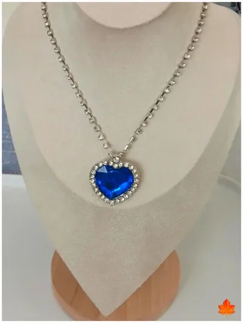 Collier cœur bleu strass – style vintage rétro chic