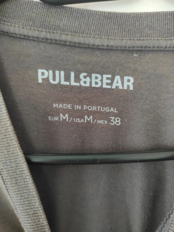 T-shirt pull and Bear - photo numéro 3