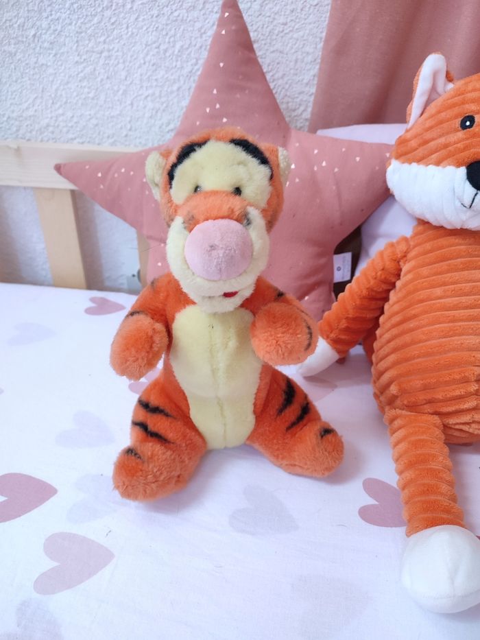 Peluche Tigrou - Très bon état - 30 cm - Disney - photo numéro 2