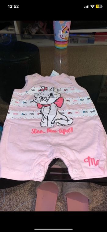 Combi short 3mois neuve