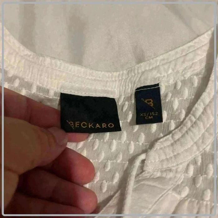 Jolie  robe blanche taille  34 - photo numéro 3