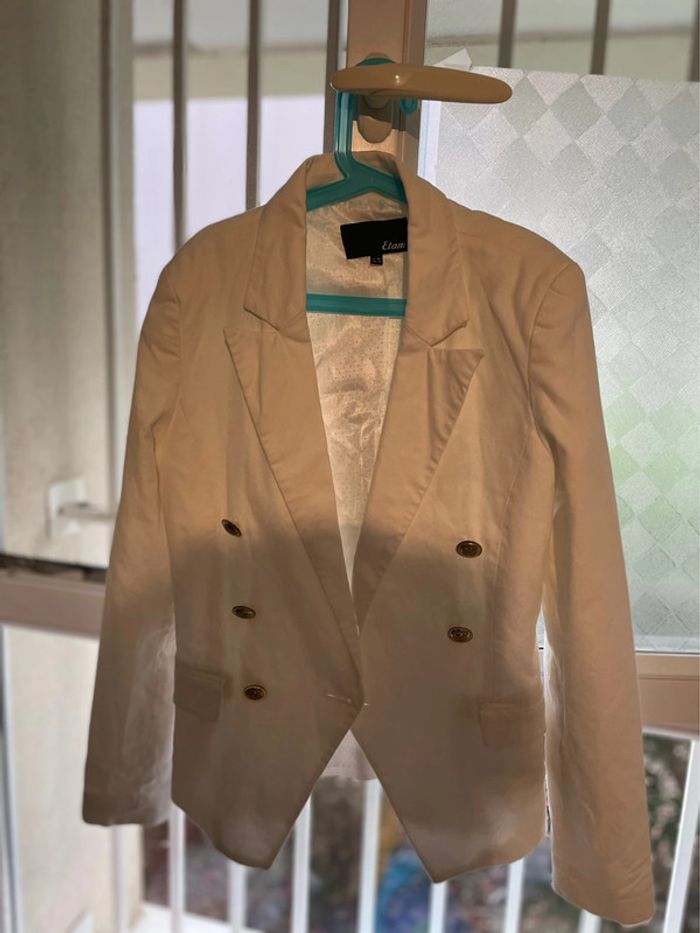 Veste Etam