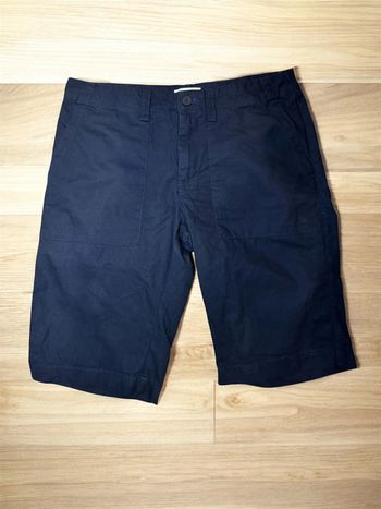 Short chino
