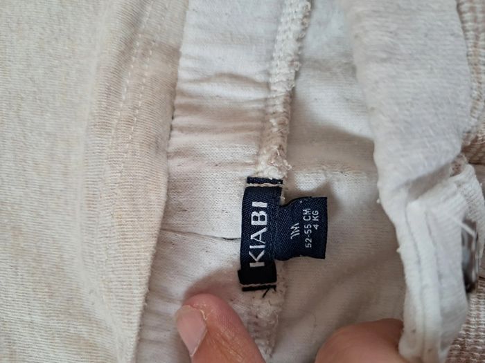 Tenue / ensemble Kiabi 1 mois - photo numéro 2