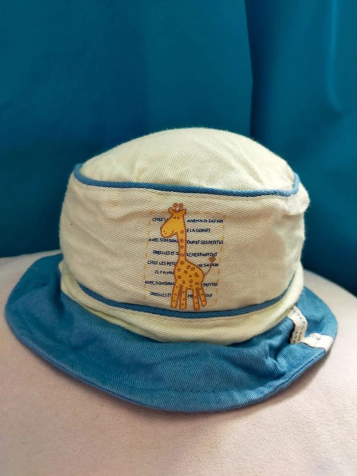 Lot bébé Casquette + Bob + 2 paires de chaussettes - Taille 47 - photo numéro 4