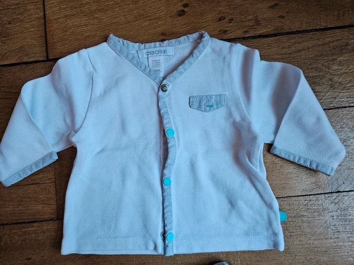Ensemble bébé 3 mois - photo numéro 2