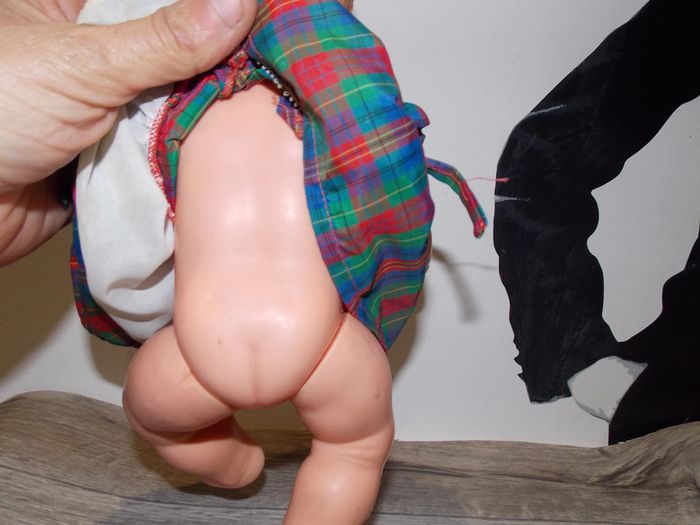 vintage petite poupée plastique : made in france - photo numéro 2