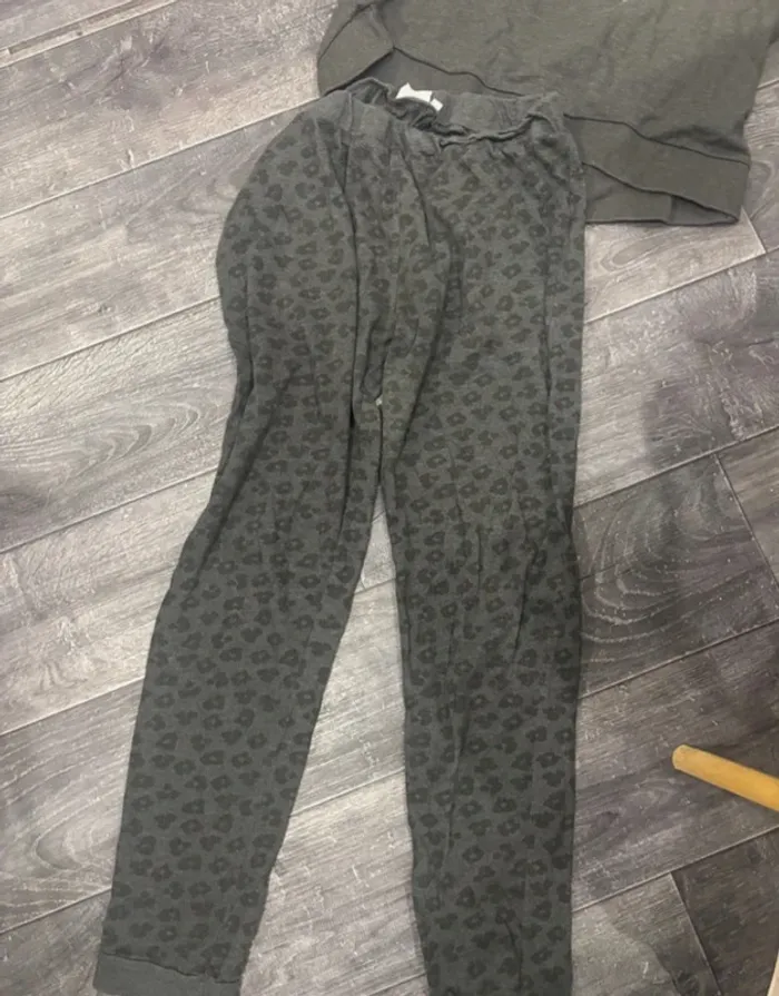 Ensemble femme pyjama taille L le roi lion - photo numéro 2