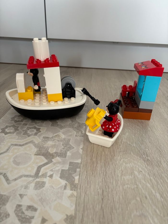Lego Duplo le bateau de Mickey - photo numéro 3