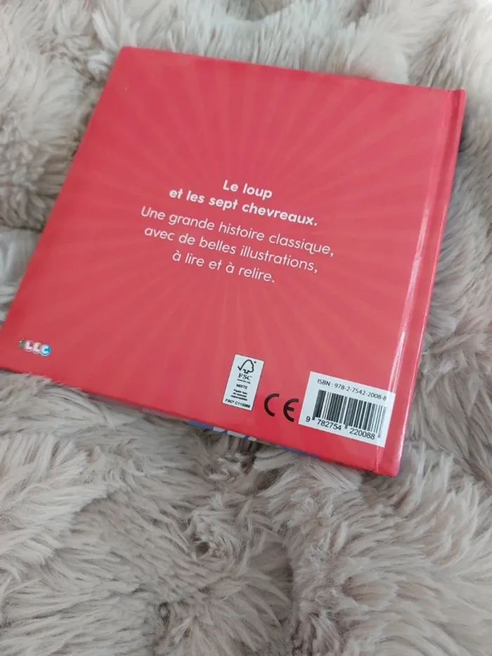 Livre le loup et les sept chevreaux - photo numéro 2