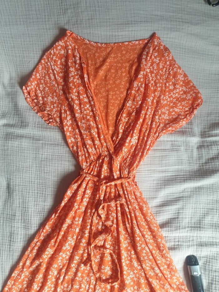 Petite robe d'été fleurie orange