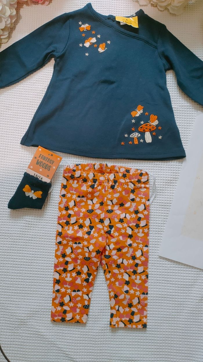 Ensemble haut, legging+ chaussettes neufs - photo numéro 2