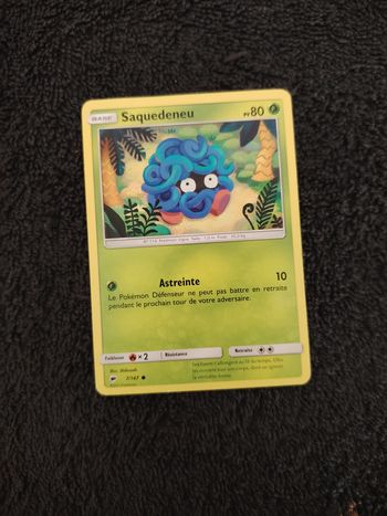 Carte Pokémon Saquedeneu